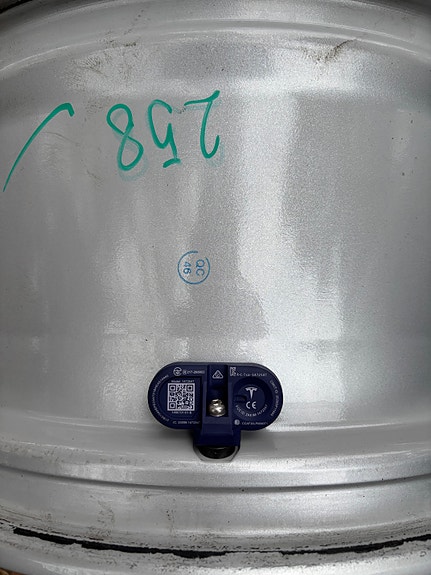 Product image 9 of 10