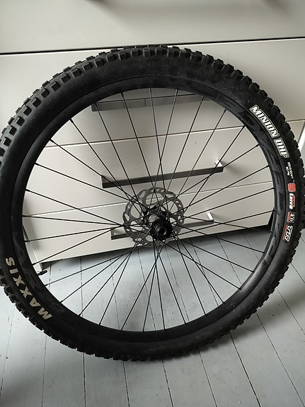 Product image 1 of 2