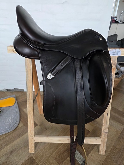 Product image 1 of 9