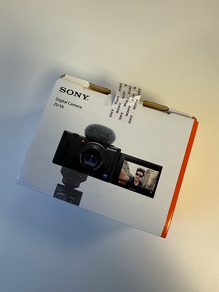 Product image 1 of 3