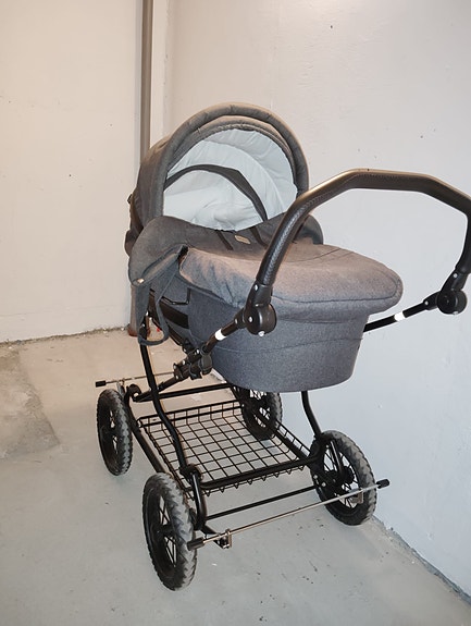 Product image 1 of 3