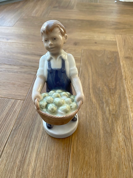 Product image 32 of 41