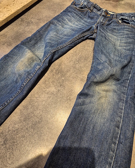 Product image 16 of 16