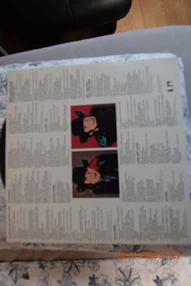 Product image 2 of 7