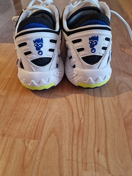 Product image 3 of 9