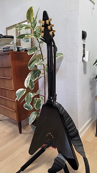 Product image 16 of 24