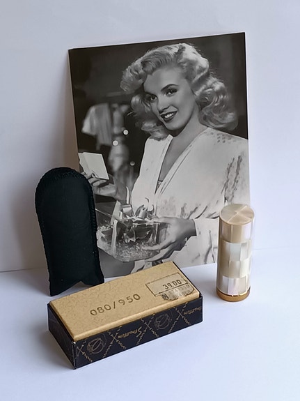 Product image 8 of 9