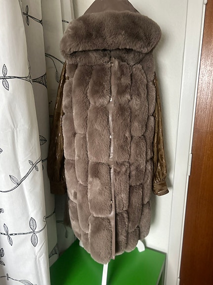 Product image 14 of 17