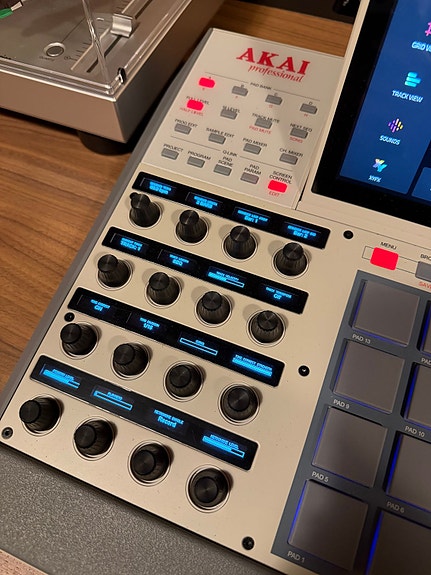 Product image 4 of 10