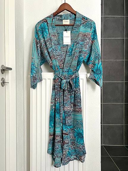 Product image 12 of 13