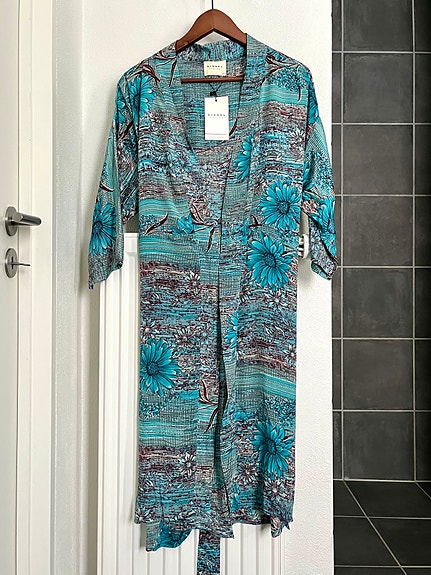 Product image 11 of 13