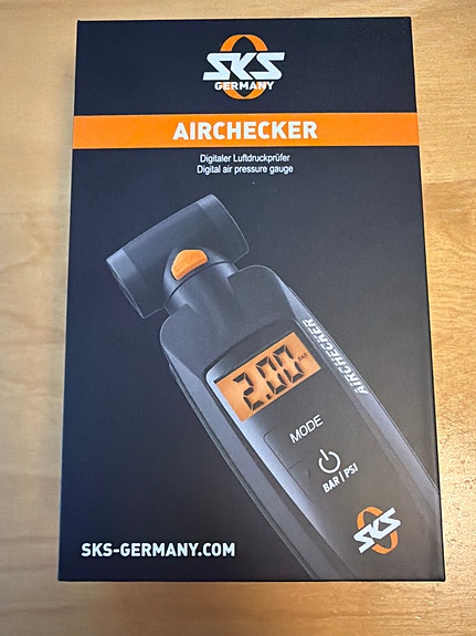 Product image 1 of 4