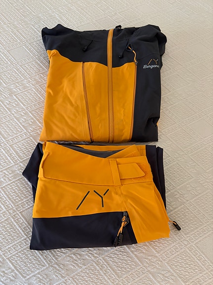 Product image 1 of 3