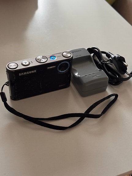 Product image 1 of 4