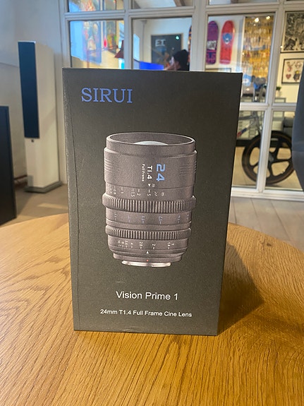 Product image 1 of 9