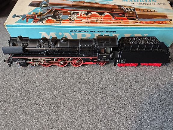 Product image 1 of 4