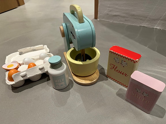 Product image 4 of 6