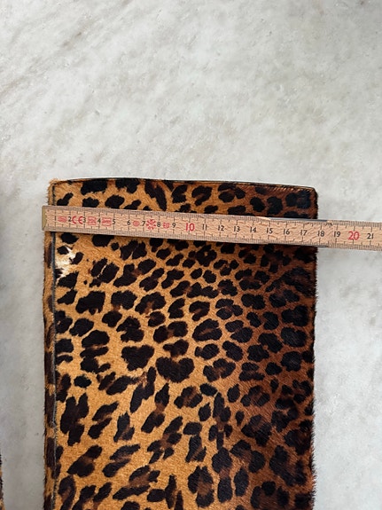Product image 12 of 16