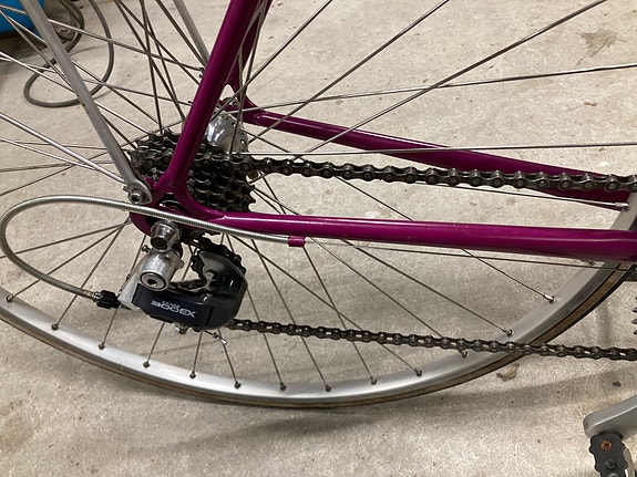 Product image 8 of 9