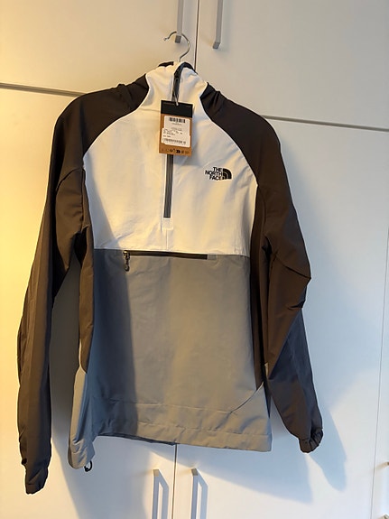 Product image 1 of 7