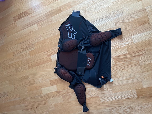 Product image 9 of 10