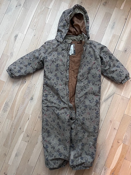 Product image 1 of 8