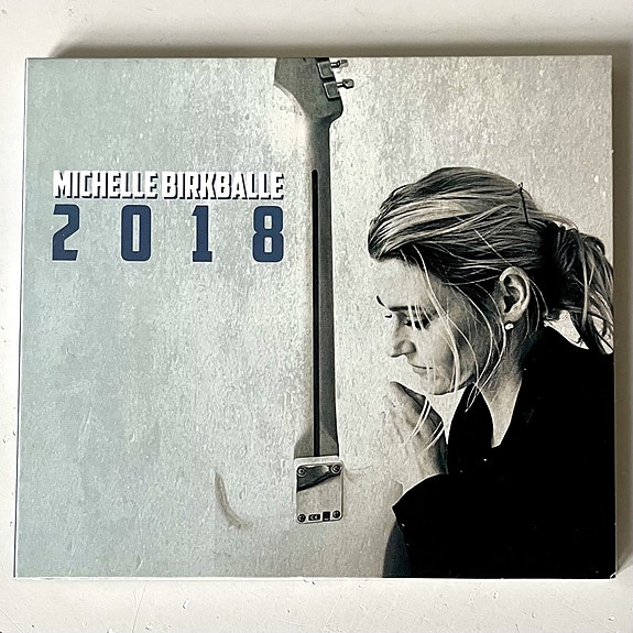 Product image 1 of 5