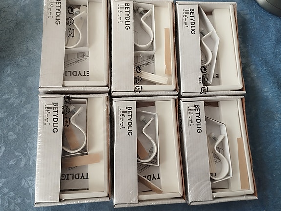 Product image 1 of 3