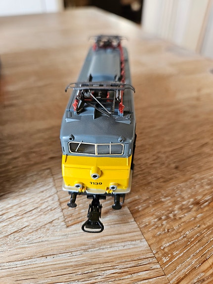 Product image 1 of 8