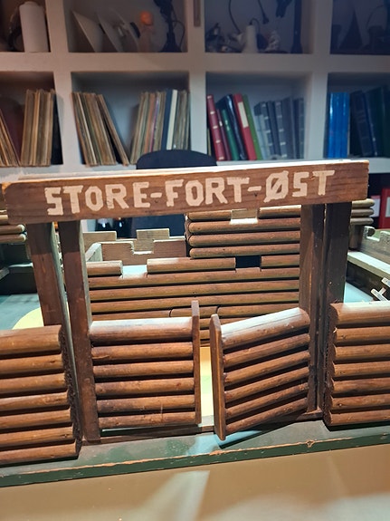 Product image 6 of 8