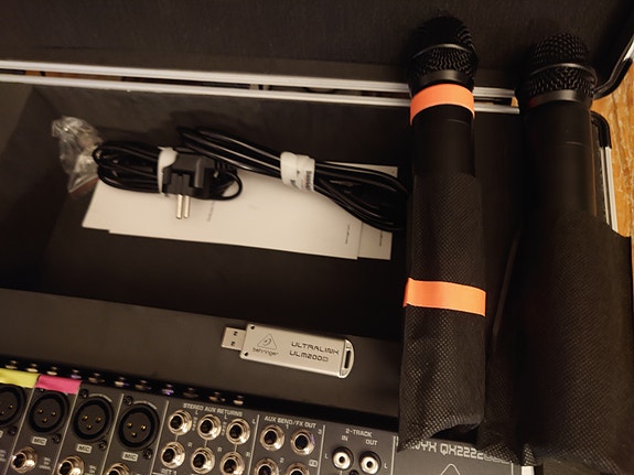 Product image 4 of 8