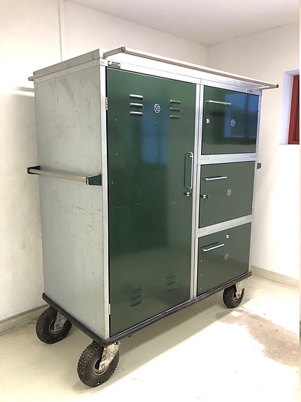 Product image 1 of 9