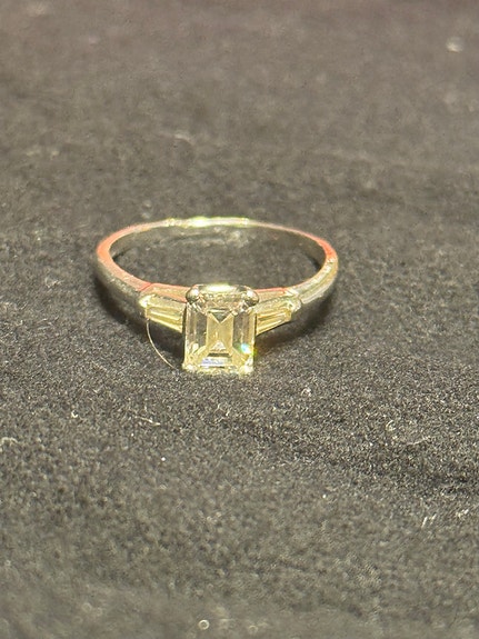 Product image 1 of 8