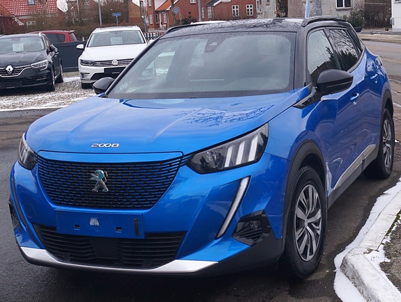 Peugeot e-2008