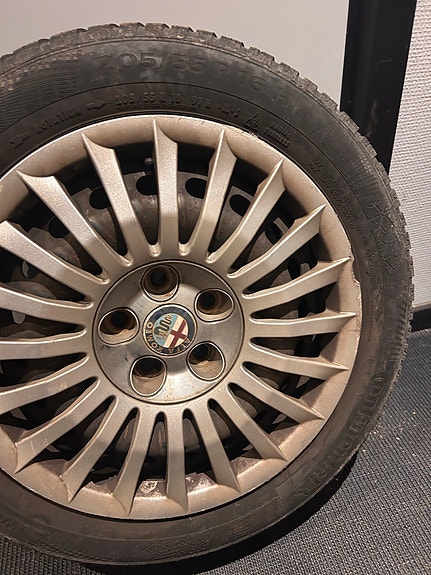 Product image 1 of 8