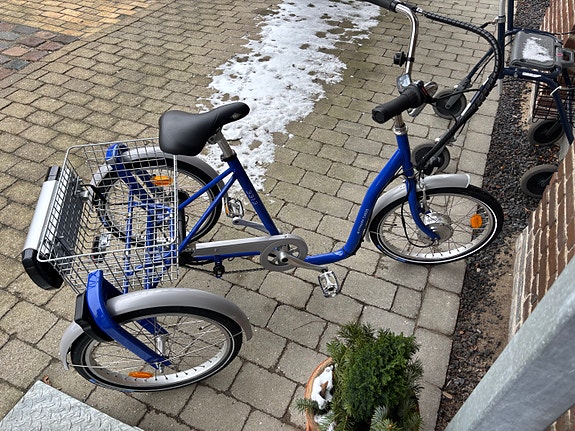 Product image 1 of 5