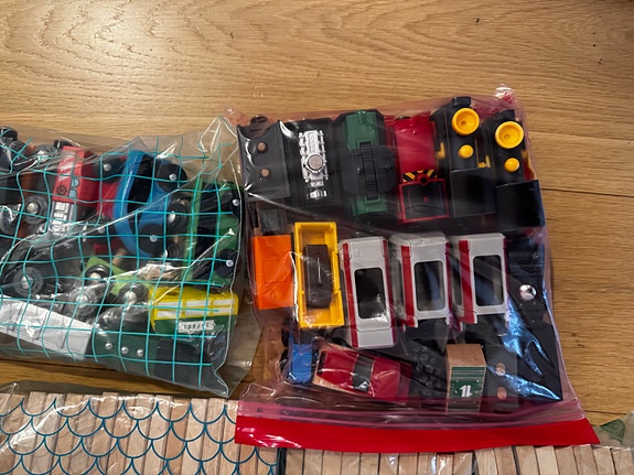 Product image 2 of 9