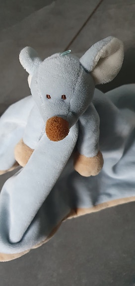 Product image 8 of 9