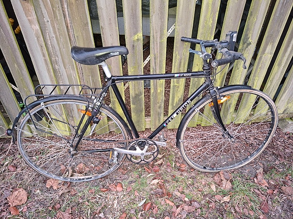 Product image 1 of 4