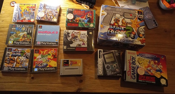 Product image 1 of 2