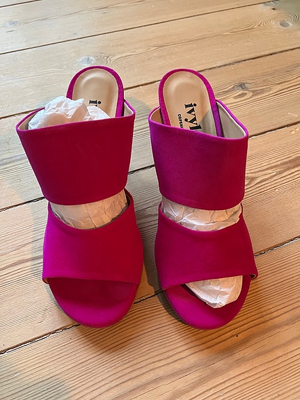 Product image 10 of 18