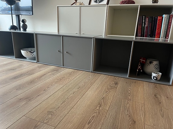 Product image 1 of 9