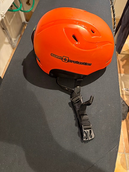 Product image 1 of 4