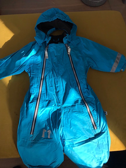 Product image 1 of 3