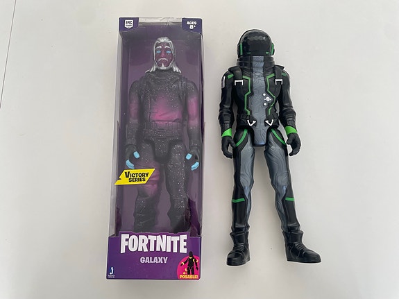 Product image 1 of 2