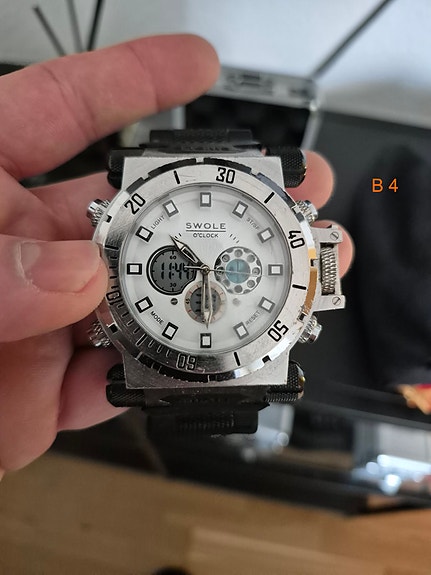 Product image 4 of 4