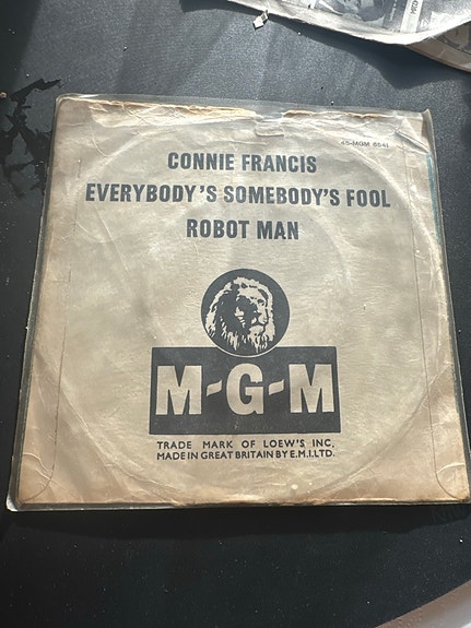 Product image 1 of 2