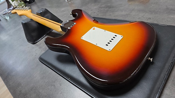 Product image 16 of 18