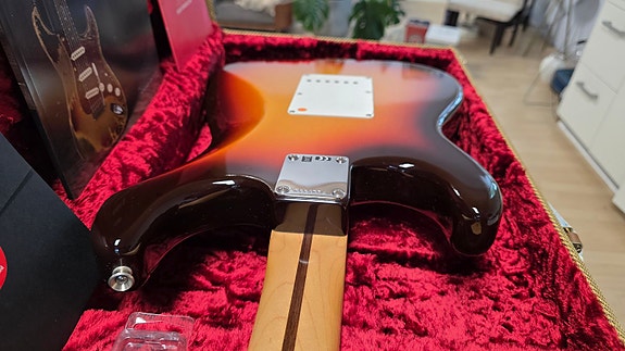 Product image 15 of 18