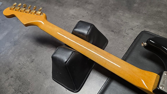 Product image 18 of 25